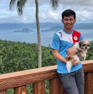 Meet your Posher, Louis